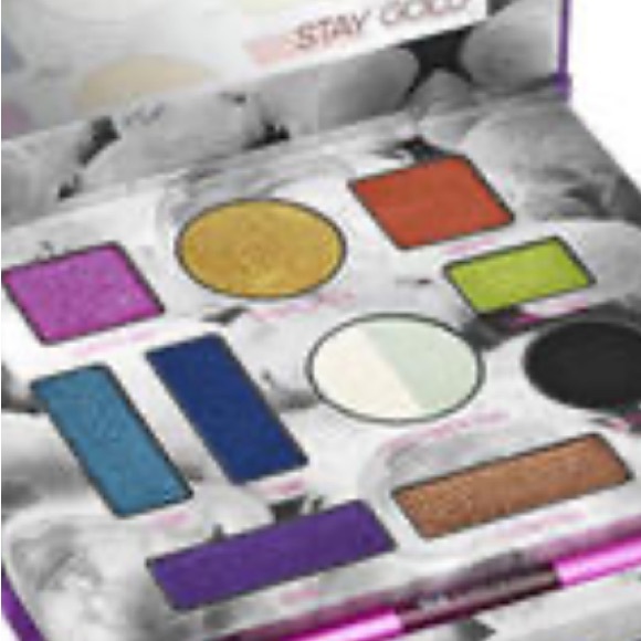 Urban Decay NEW Kristen Leanne Kaleidoscope Dream Eyeshadow Palette Brush Metal - Picture 11 of 11